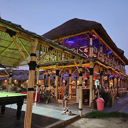 The King On The Rocks Resort Hampi Exterior foto