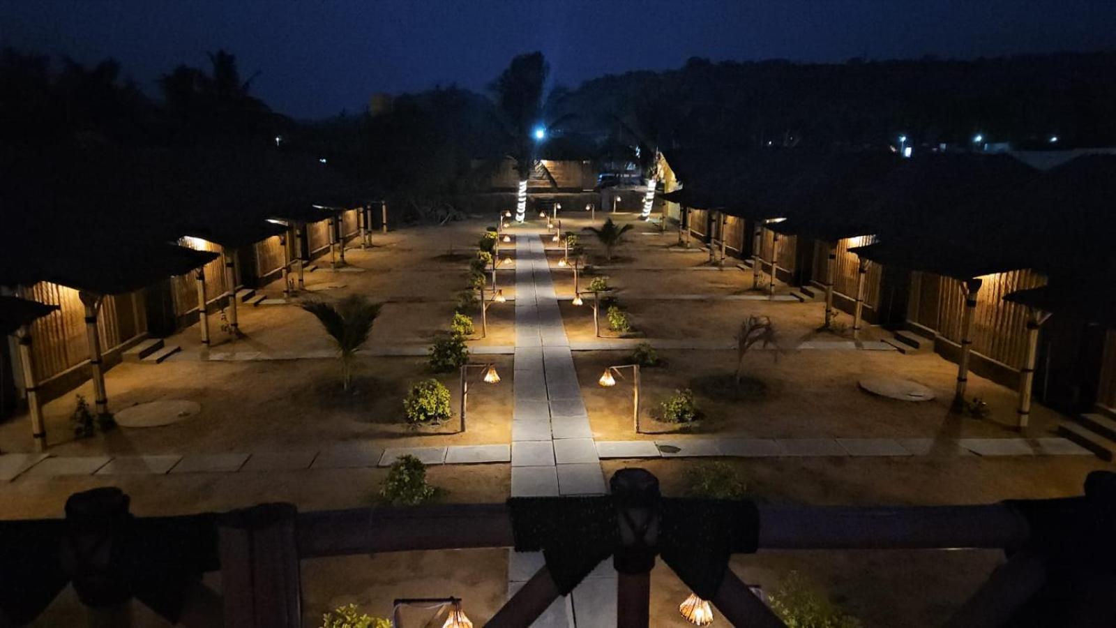 The King On The Rocks Resort Hampi Exterior foto